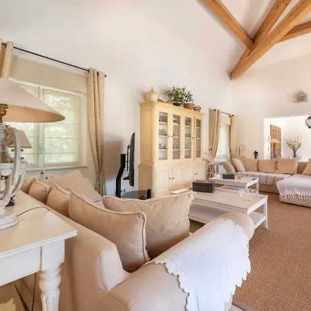 Les Mûres Mûres Grimaud