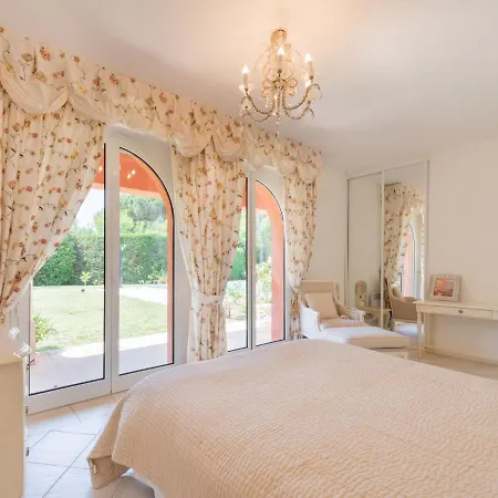 Willa Les Mures Mures By Interhome *